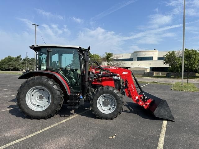 Image of Massey Ferguson 4710 equipment image 1