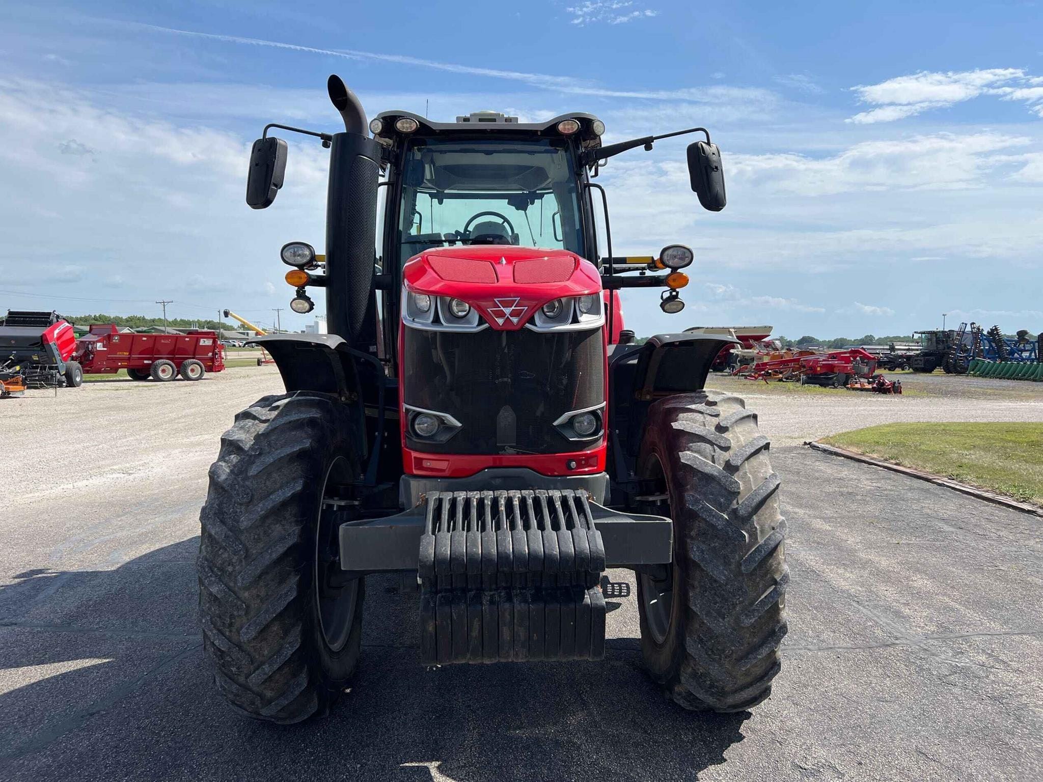 2022 Massey Ferguson 8732S Equipment Image0