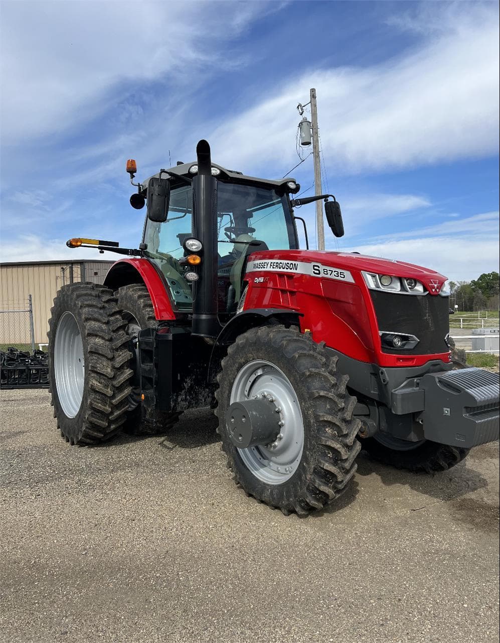 Image of Massey Ferguson 8735S Primary image