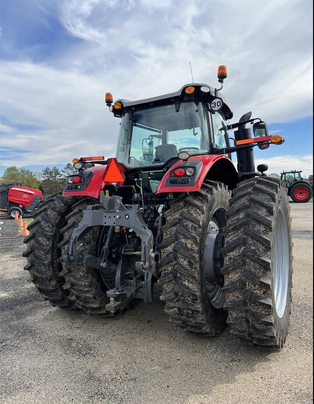 Image of Massey Ferguson 8735S equipment image 4