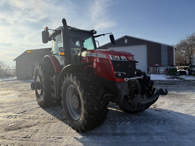 Image of Massey Ferguson 8740S equipment image 1