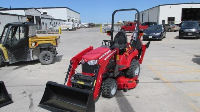 Image of Massey Ferguson GC1723EB equipment image 1