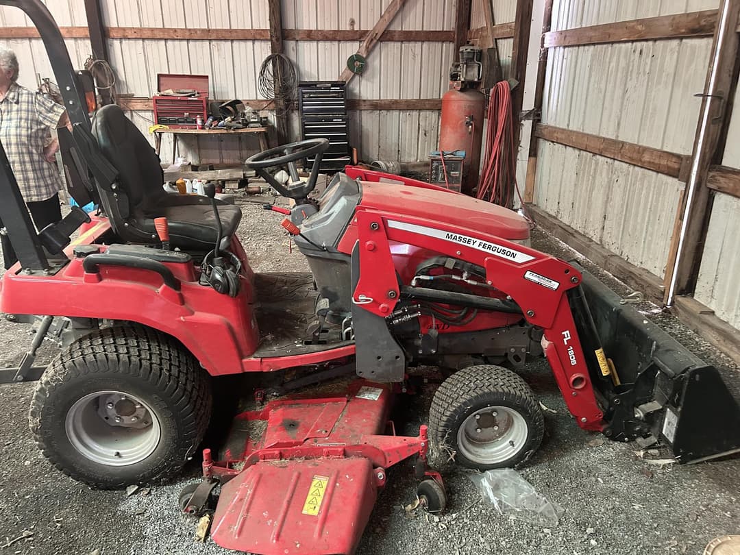 Image of Massey Ferguson GC1725M Primary image