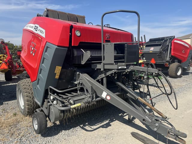 Image of Massey Ferguson RB4160V equipment image 4