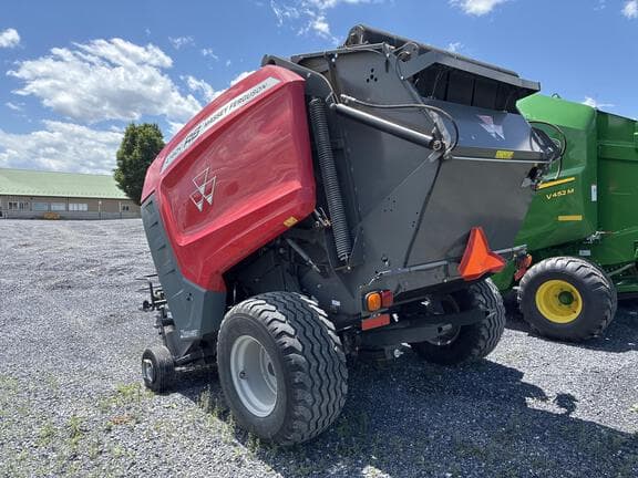 Image of Massey Ferguson RB4160V equipment image 1