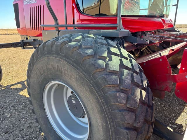Image of Massey Ferguson WR9980 equipment image 3