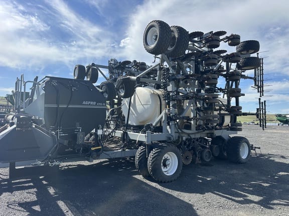 2022 AG-PRO 4712SL Equipment Image0