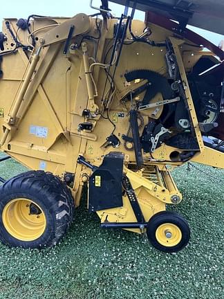 Image of New Holland 451 equipment image 3