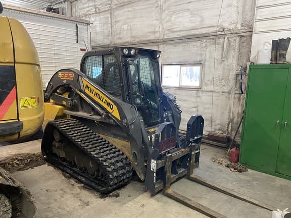 Image of New Holland C332 Primary image