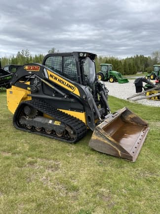 Image of New Holland C332 equipment image 1