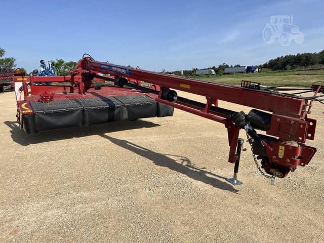 Image of New Holland 313 equipment image 1
