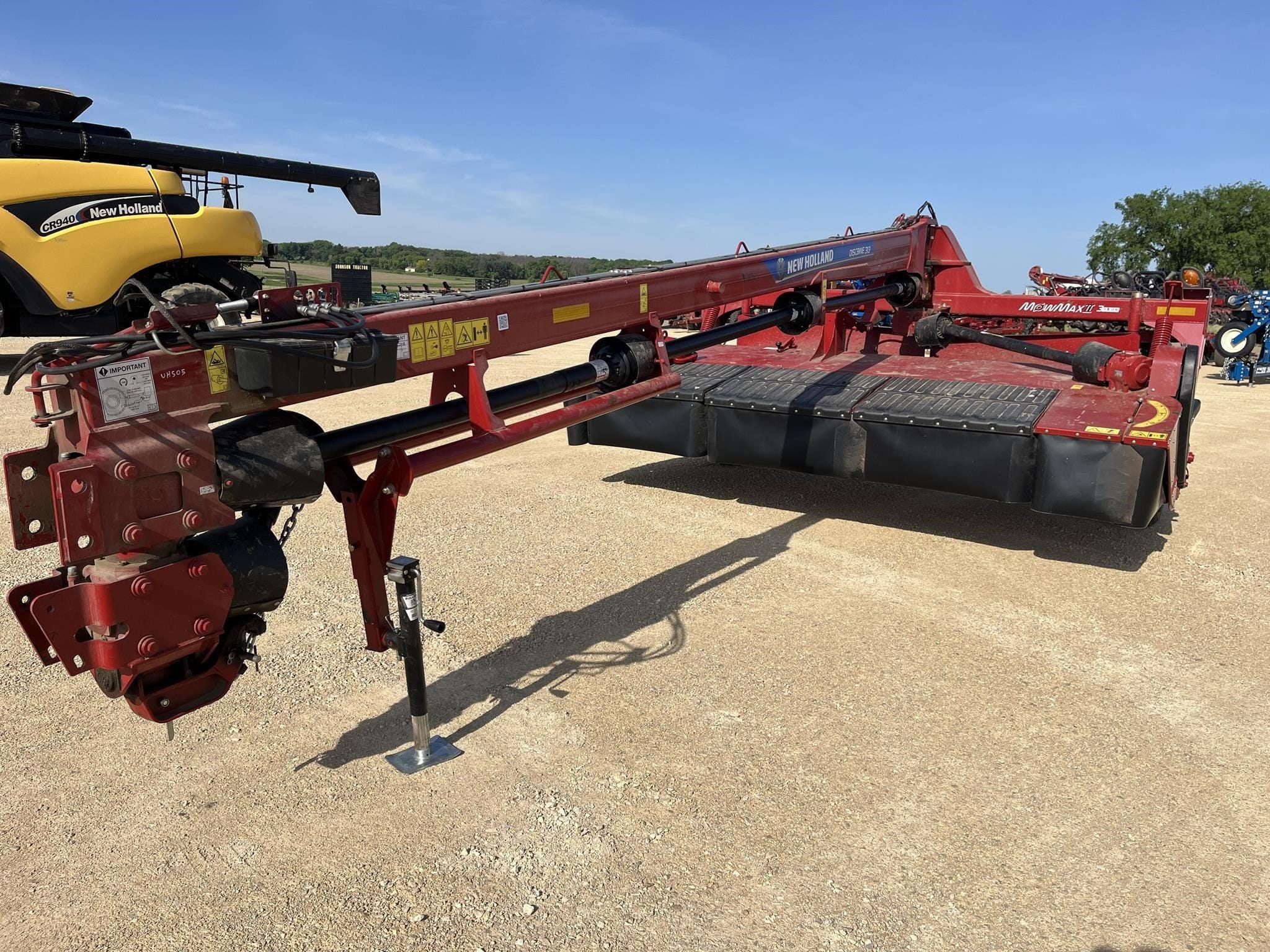 2022 New Holland 313 Equipment Image0