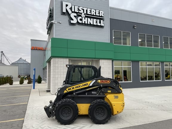 2022 New Holland L320 Equipment Image0