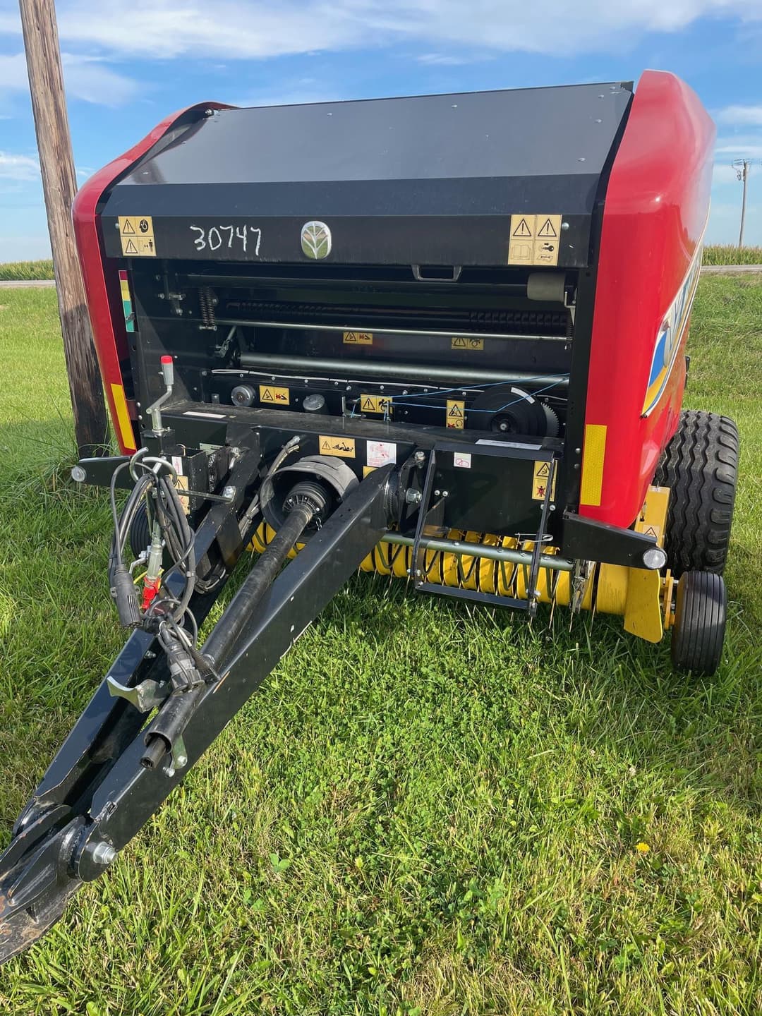 Image of New Holland RF440 Utility Image 0