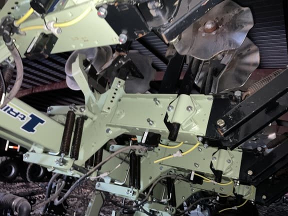 Image of Orthman 1tRIPr equipment image 1