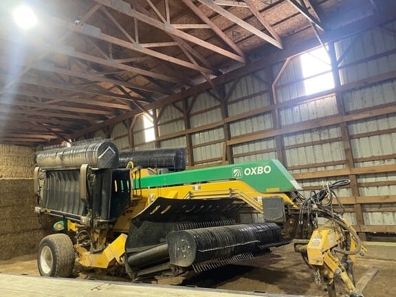 2022 Oxbo 2334 Equipment Image0