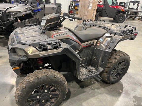 2022 Polaris Sportsman 850 Premium Equipment Image0