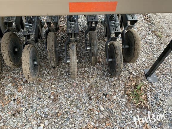 Image of Remlinger 2300 equipment image 4