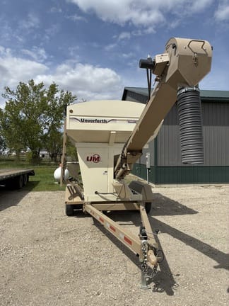 2022 Unverferth 2755 Equipment Image0