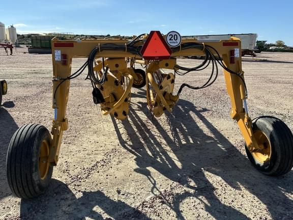 Image of Vermeer R2800 equipment image 3