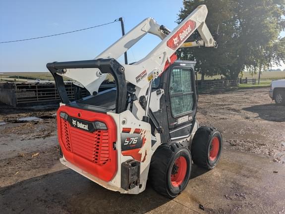 Image of Bobcat S76 equipment image 2