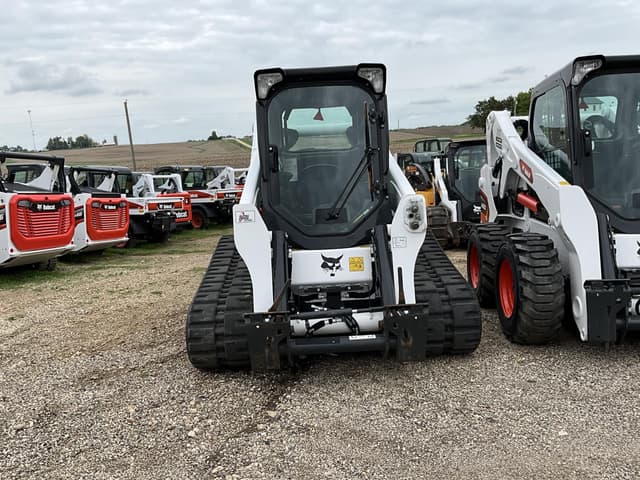 Image of Bobcat T650 equipment image 2