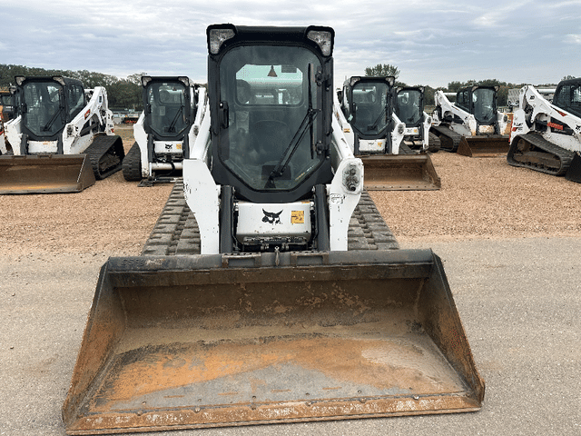 Image of Bobcat T650 equipment image 3