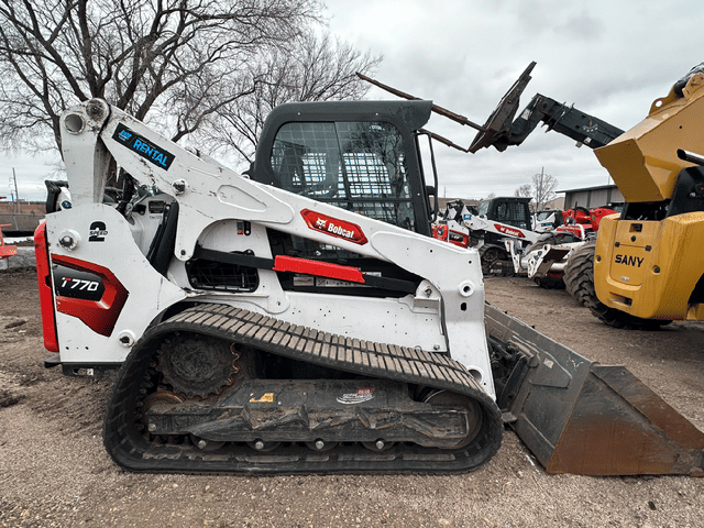 Image of Bobcat T770 equipment image 1