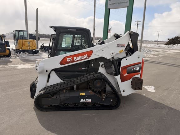 Image of Bobcat T86 equipment image 3
