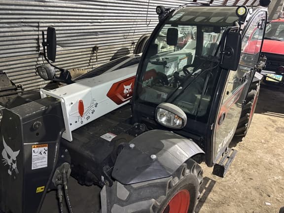 Image of Bobcat TL619 equipment image 3