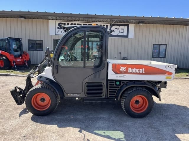 Image of Bobcat UW56 equipment image 1