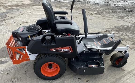 Image of Bobcat ZT2000 equipment image 3