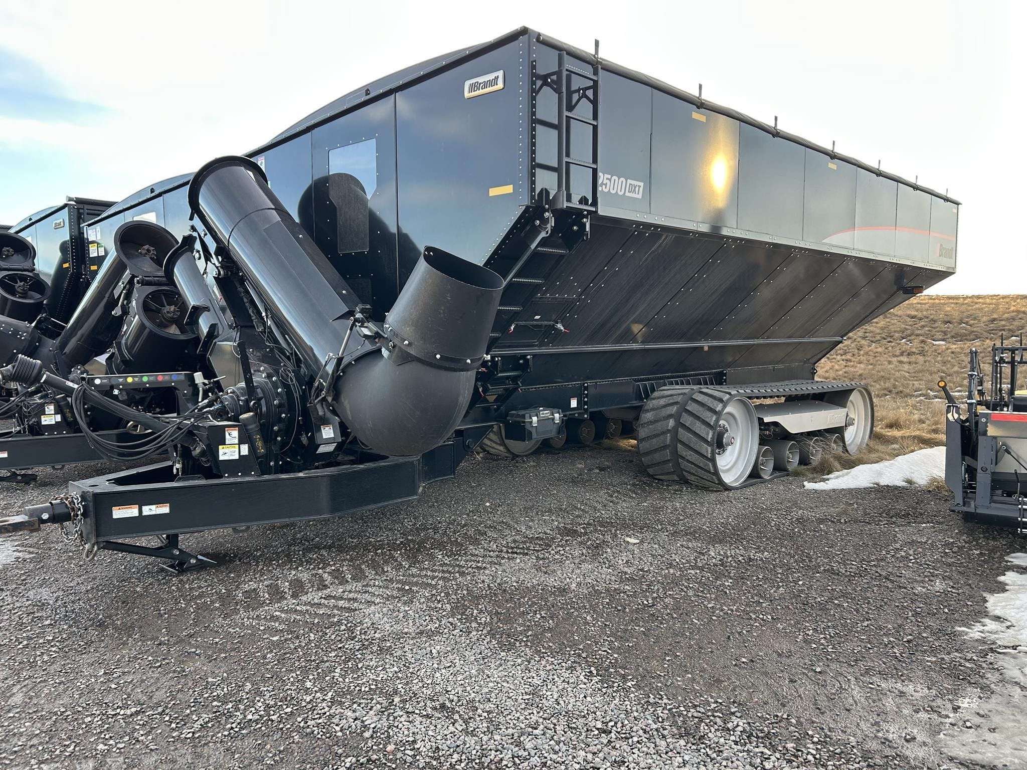 2023 Brandt 2500DXT Equipment Image0