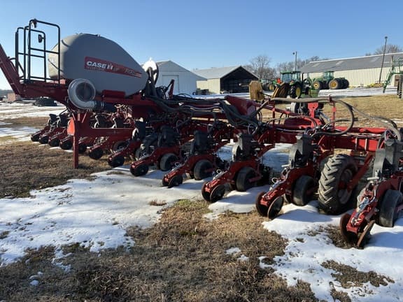 Image of Case IH 2130 equipment image 2