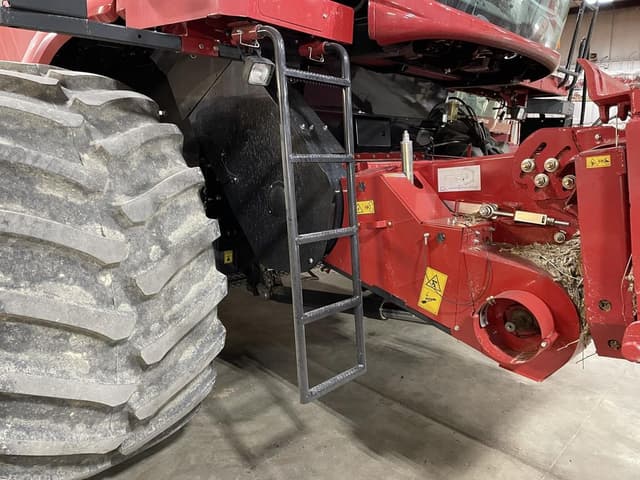 Image of Case IH 6150 equipment image 3