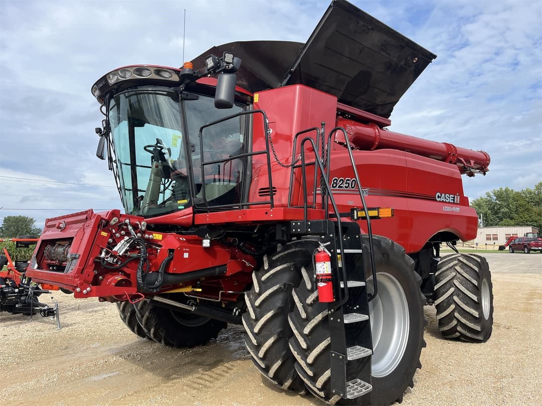 Image of Case IH 8250 Primary image