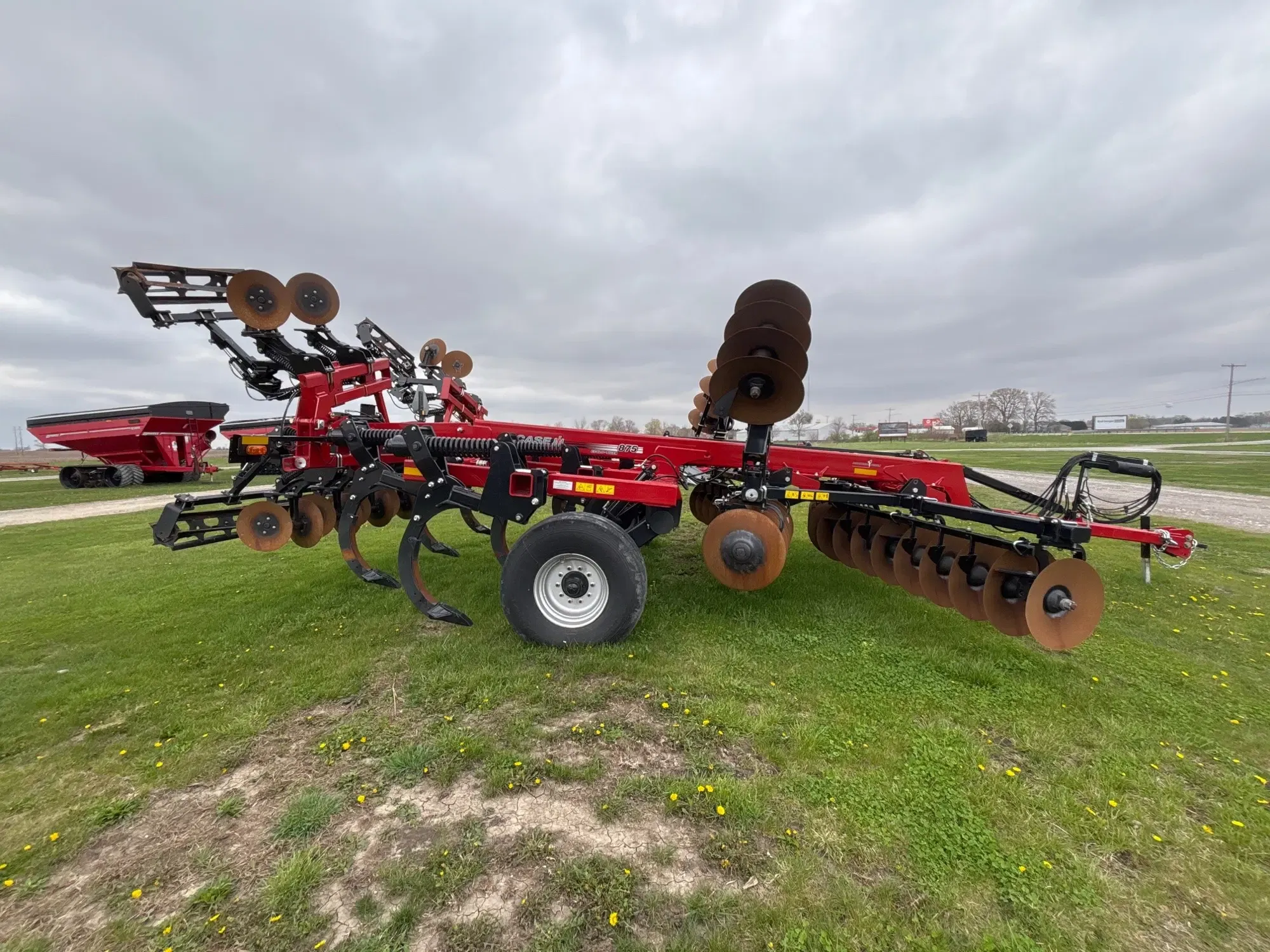 2023 Case IH Ecolo-Tiger 875 Equipment Image0