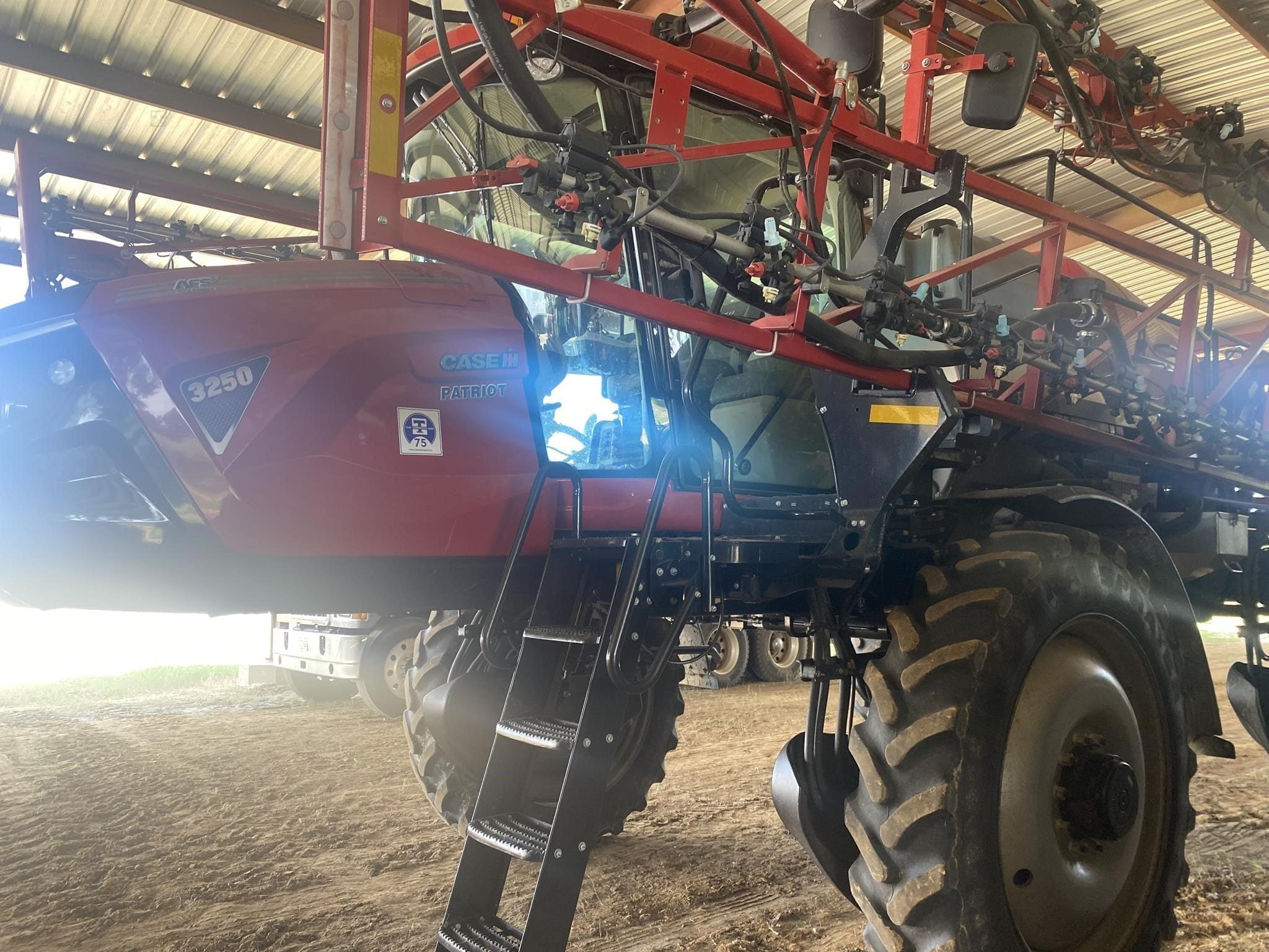 2023 Case IH Patriot 3250 Equipment Image0