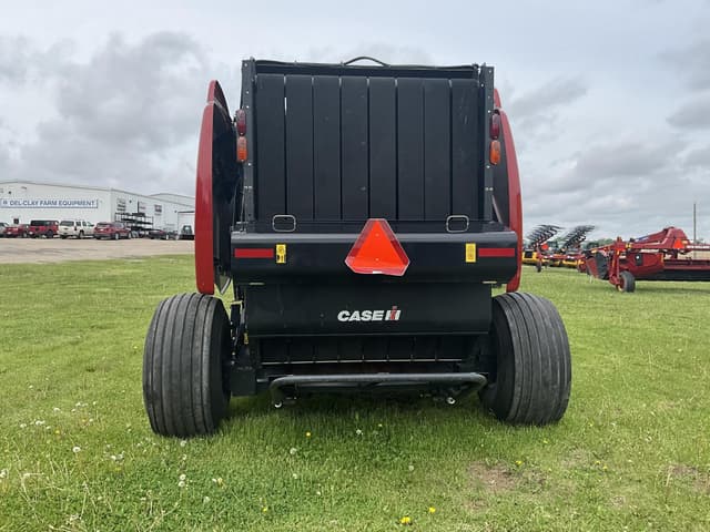 Image of Case IH RB565 equipment image 3