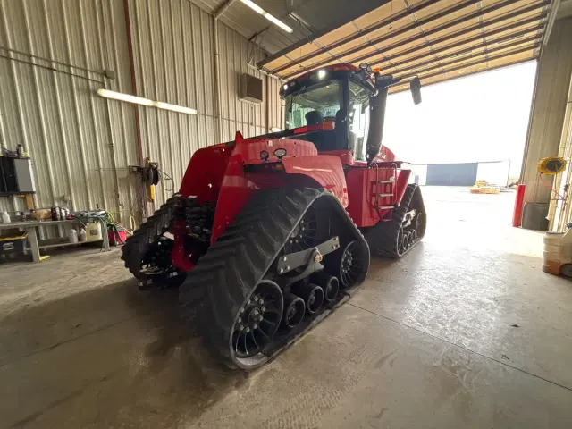 Image of Case IH Steiger 620 Quadtrac equipment image 1