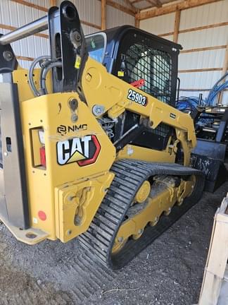 Image of Caterpillar 259D3 equipment image 3