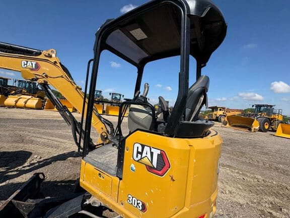 Image of Caterpillar 303CR equipment image 3