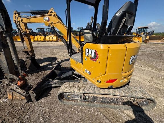 Image of Caterpillar 303CR equipment image 4