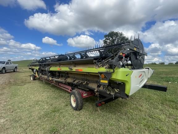 Image of CLAAS Convio Flex 1230 equipment image 3