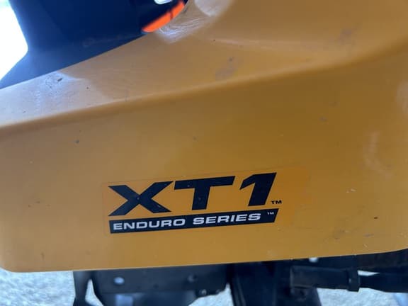 Image of Cub Cadet XT1 LT46 equipment image 4