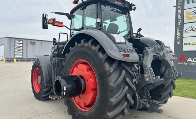 Image of Fendt 1042 Vario equipment image 2