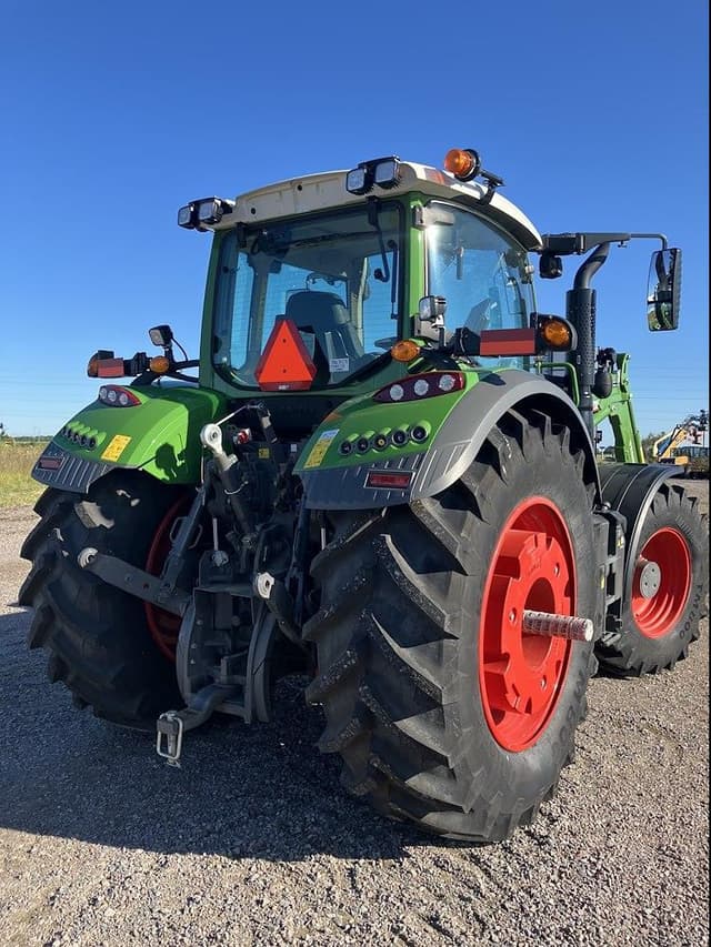 Image of Fendt 714 Vario equipment image 4