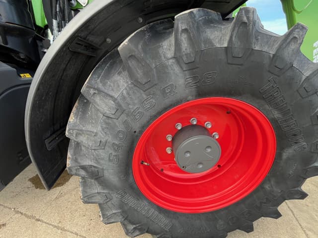 Image of Fendt 716 Vario equipment image 2