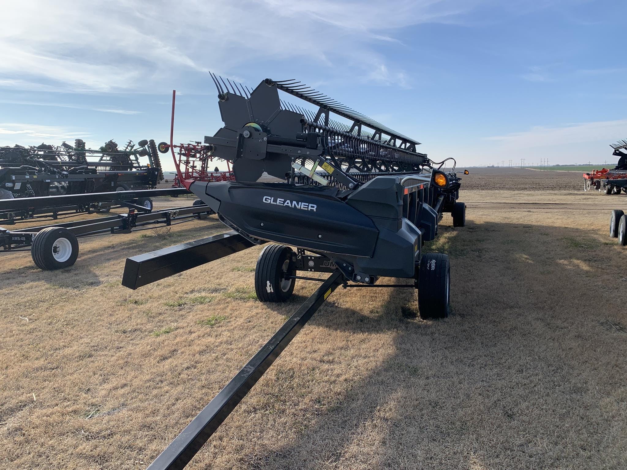 2023 Gleaner 9340 Equipment Image0