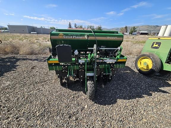 Image of Great Plains 3P606NT equipment image 1